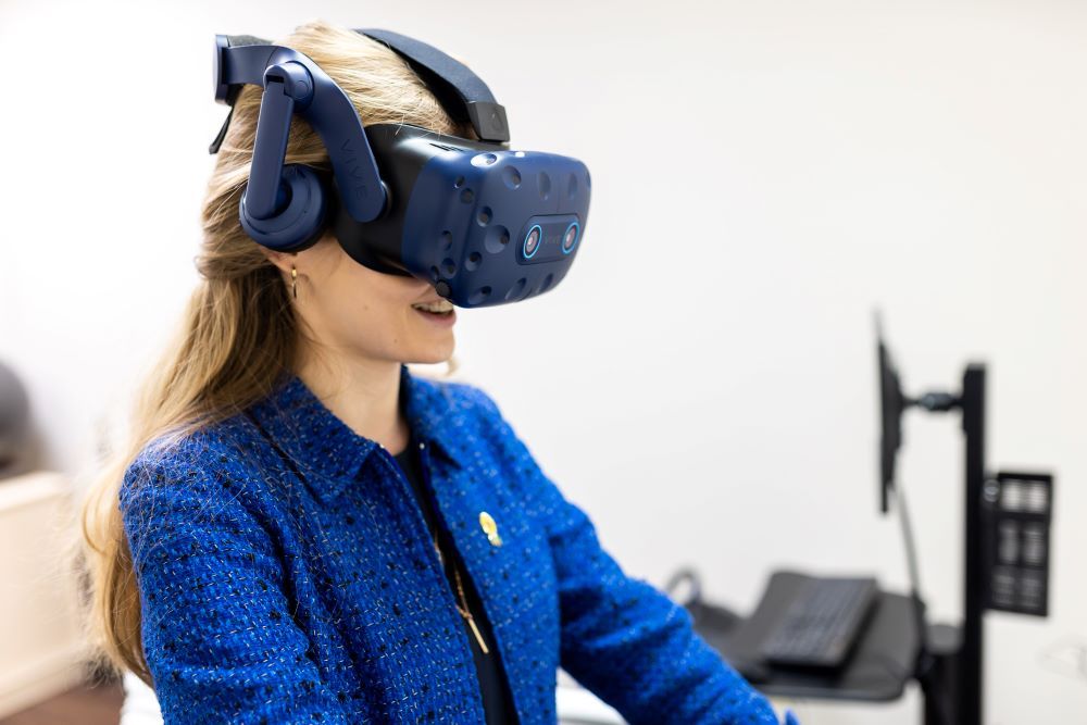Svaigimui gydyti naudojama virtualios realybės įranga