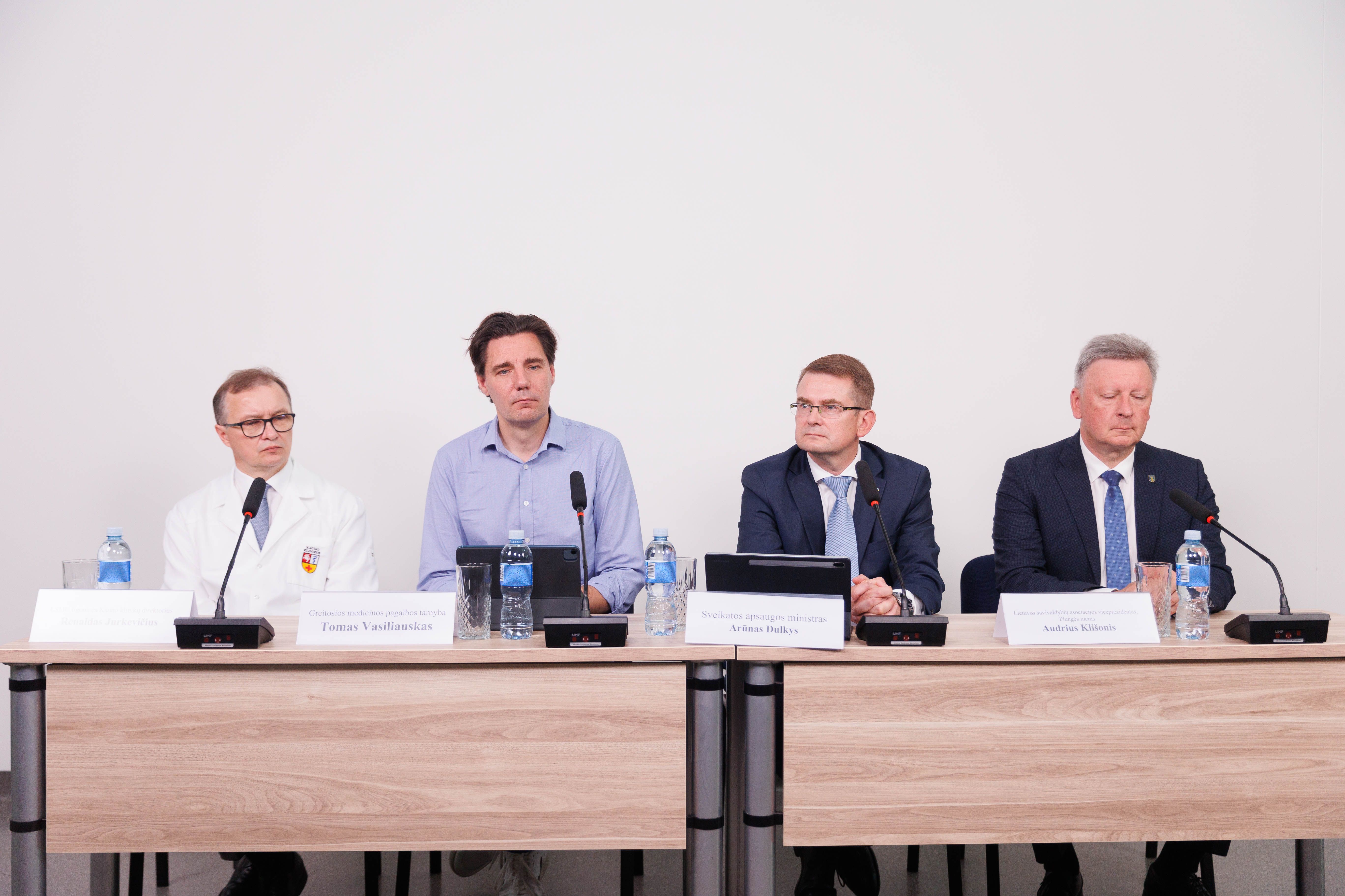 Spaudos konferencija dėl pacientų pavėžėjimo