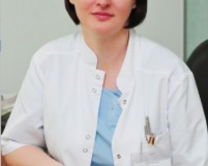 Transvaginalinė tinklelio operacija rizikingesnė nei įprastinis chirurginis gydymas