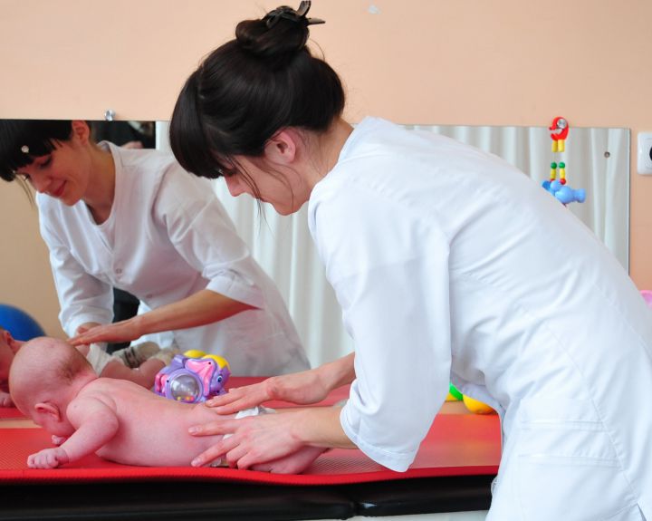 Miegant ant kairiojo šono – daugiau šansų išsaugoti kūdikį