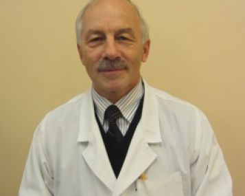 Skauda žemiau uodegikaulio. Kas man yra?