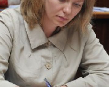 Ar reikia slaugytojui aukštojo išsilavinimo?
