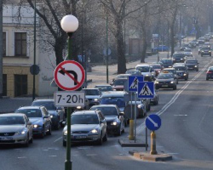 Į mokyklą keliaukime saugiai