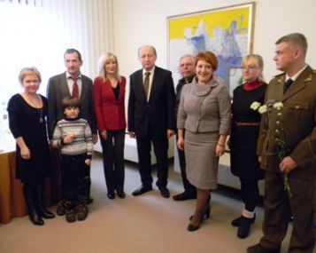 Pagerbti prieš 25-erius metus pirmąją širdies persodinimo operaciją Lietuvoje atlikę medikai   