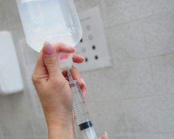 Intraveninė infuzija gali išgelbėti gyvybę - jei skiriama teisingai 