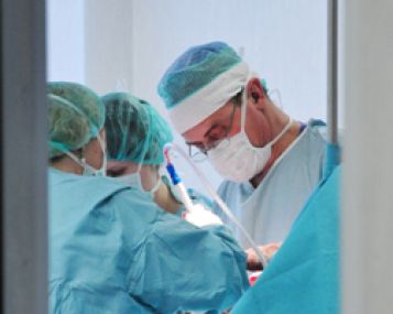 Vilniuje patirtimi dalijosi geriausi onkologinių ligų chirurgai 