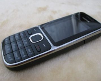 Sveikatos apsaugos ministerija ragina nepasiduoti telefoninių sukčių apgaulėms