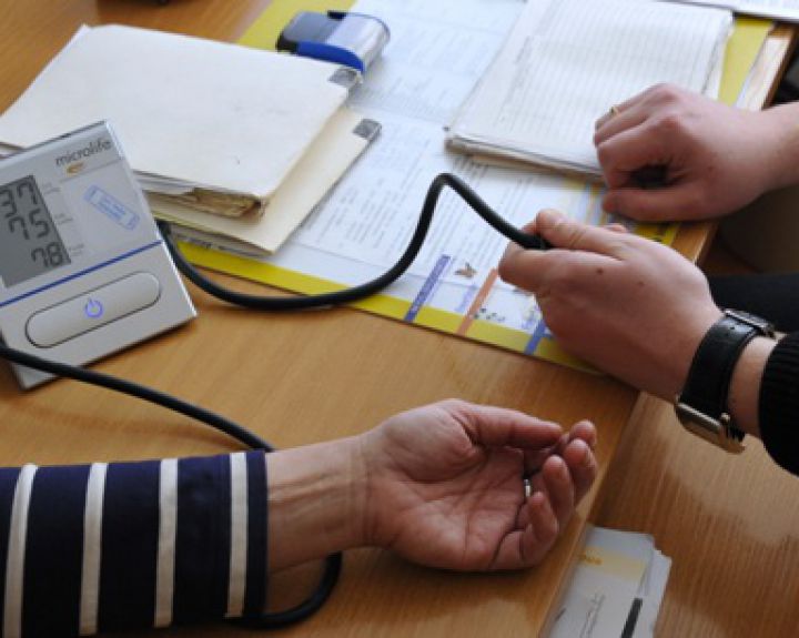 Specialistai apie širdies ligas: skaudžiausi atvejai nutinka „sveikiems“ pacientams 