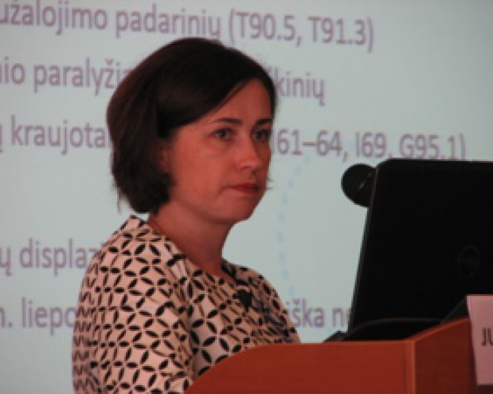 Gyvenimas su šlapimo nelaikymu kupinas prarastų svajonių, vaikiškų ašarų, išlaidų ir izoliacijos