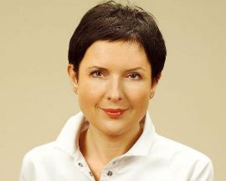 Spuogeliai ant galvos odos. Ką daryti?