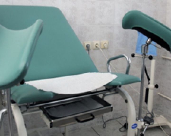 Neįprasti krešuliai mėnesinių metu. Ar gali būti endometriozė?