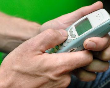 L. Kazlavickas: ištikus emocinei krizei, pagalbos telefonu Lietuvoje gali tikėtis tik 8 procentai skambinančių