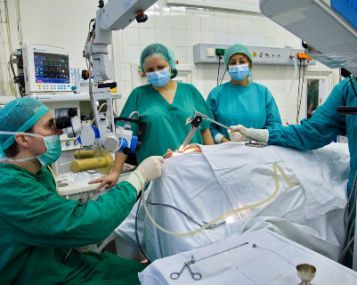 Naujų gerklų operacijų privalumas – tikslumas ir greitesnis sveikimas 