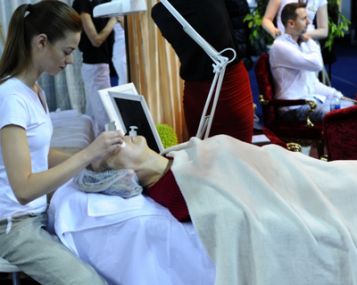 Efektyvus ir saugus būdas veido odai išvalyti