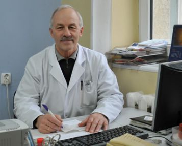 Sėdint, stovint, ką nors keliant nutirpsta nugaros dalis...