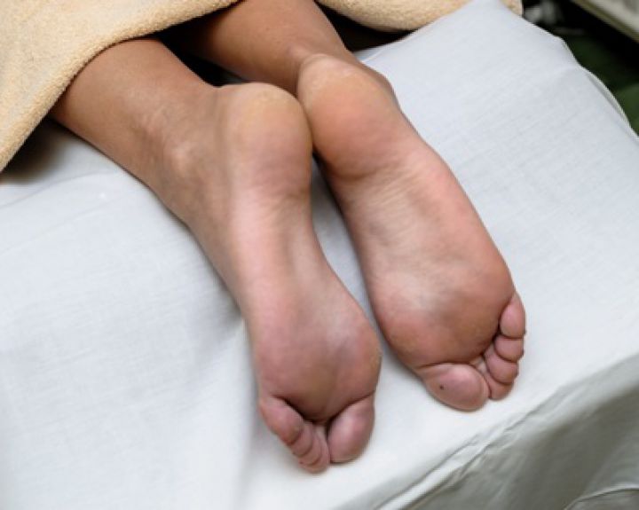Pėdos deformacija: kada operuoti, kiek trunka operacija ir pooperacinis laikotarpis