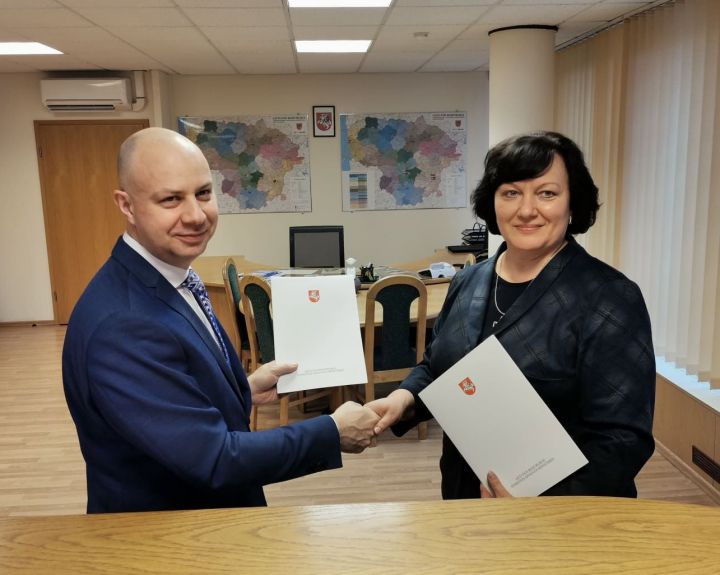 Ministerija ir Lietuvos akušerių sąjunga skatins rinktis saugų gimdymą