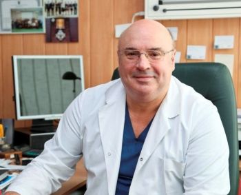 Nacionaliniame vėžio institute atlikta unikali operacija: plyšusi trachėja susiūta per endoskopą
