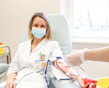 24 kartus kraujo paaukojusi gydytoja: donorystė – ryšio tarp žmonių išraiška
