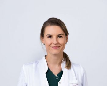 Kai liga paliečia vaiko smegenis: gydymo kelias, komandos darbas ir viltis ateičiai
