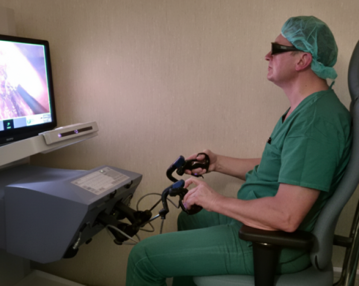 Dr. N. Samalavičius: robotinė chirurgija yra mūsų laikų auksinis chirurgijos standartas 