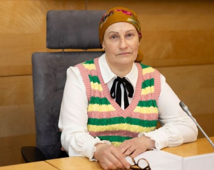 Moterų likimai – biurokratinių procedūrų gniaužtuose