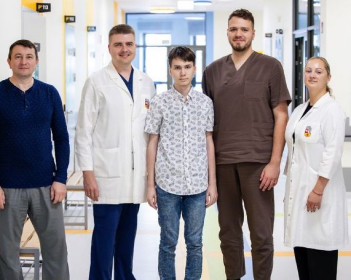Po įdubusios krūtinės operacijos Nikitai vėl lengva kvėpuoti