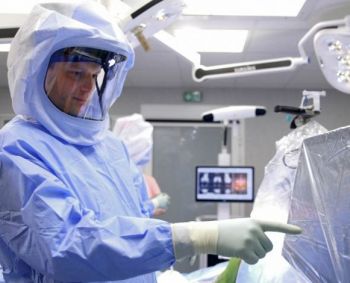 Robotinė sistema – tarsi trečia chirurgo akis