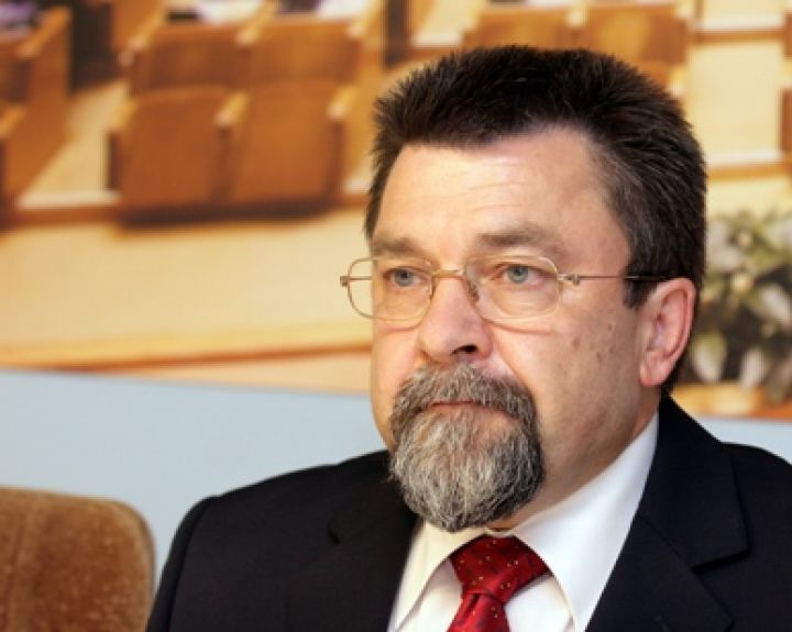 Noras pakelti atlyginimus sveikatos įstaigų vadovams – nekorektiškas?