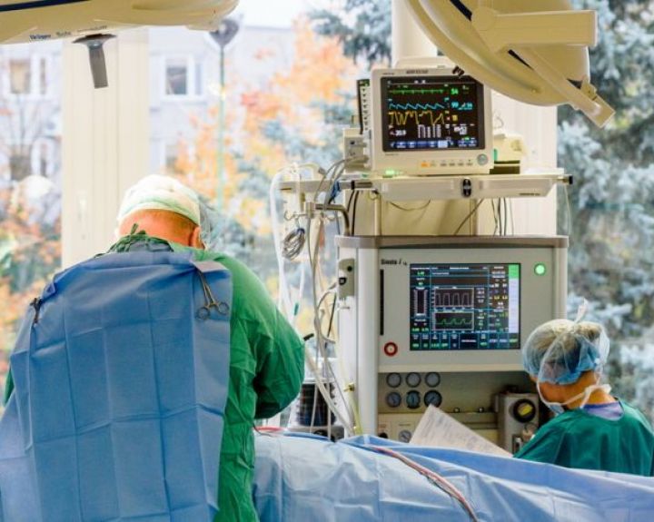 Ligonių kasos apmokės dvi modernias chirurgines priemones