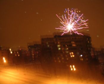 Ekspertai įspėja leisiančius fejerverkus: menka klaida gali kainuoti brangiai   