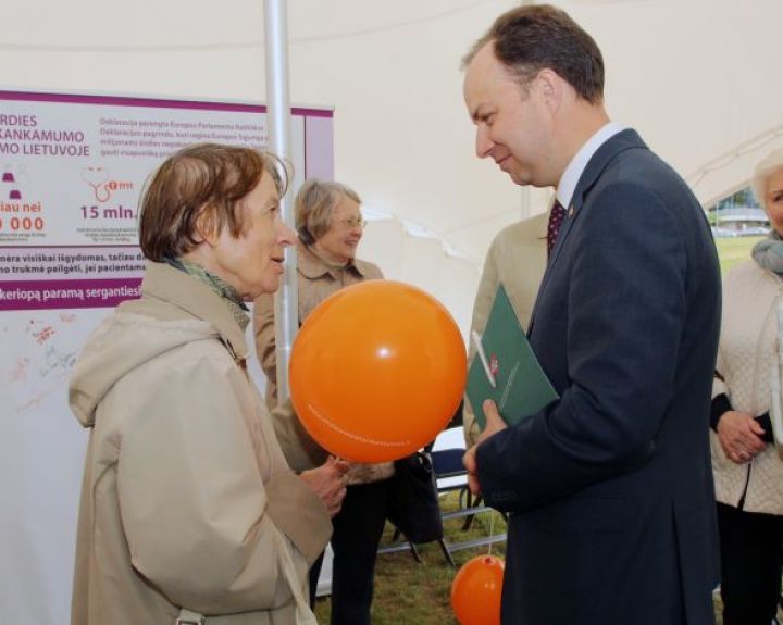 Visuomenė reiškė palaikymą pacientams, sergantiems širdies nepakankamumu