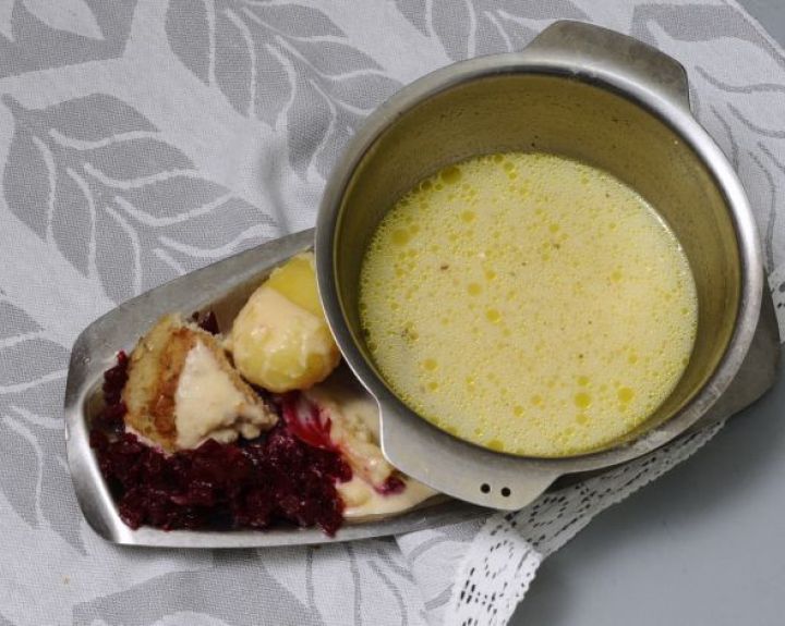 Kasdieniai pietūs ligoninėje – bulvių košė ir maltinis. Kas negerai?