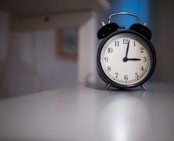 Po savaitės suksime laikrodžius valanda atgal: pradėkite tam ruoštis jau šį savaitgalį