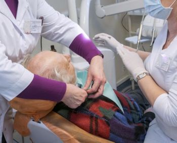 Odontologai mini profesinę šventę: kodėl šie metai išskirtiniai ir kuo svarbi šv. Apolonija?