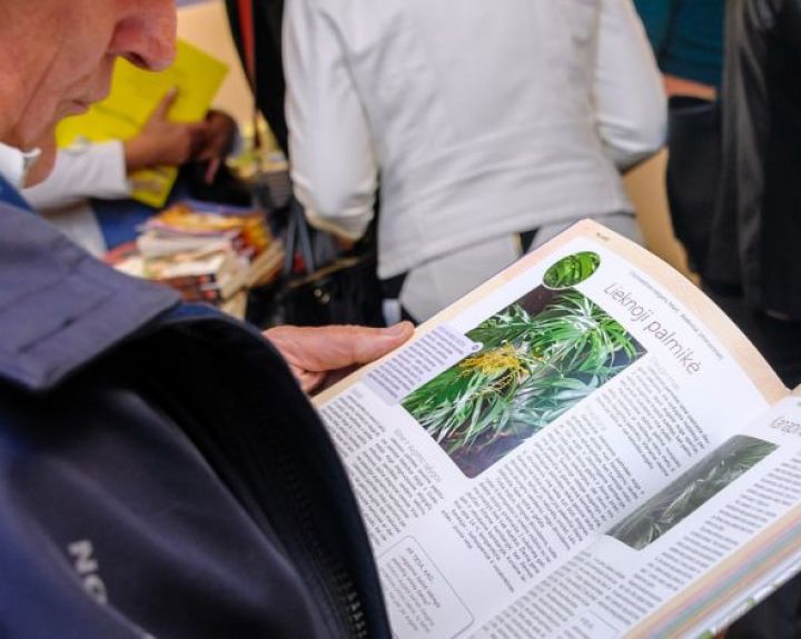 Skaitantieji knygas gyvena ilgiau