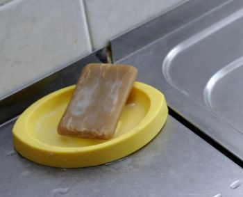 Paprastas muilas veido odai netinka