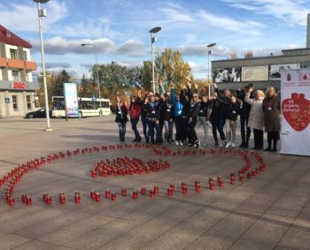 Žvakučių akcija 1521 organų donorui pagerbti